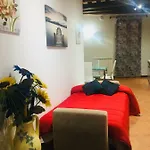 Apartment Via G Mameli 94