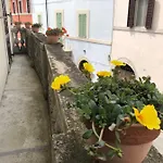 Via G Mameli 94 Διαμέρισμα *