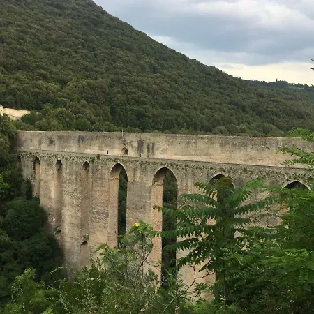 Via G Mameli 94 Spolète