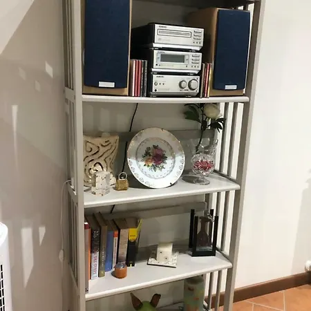 Via G Mameli 94 Apartment
