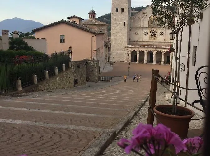 Via G Mameli 94 Apartment