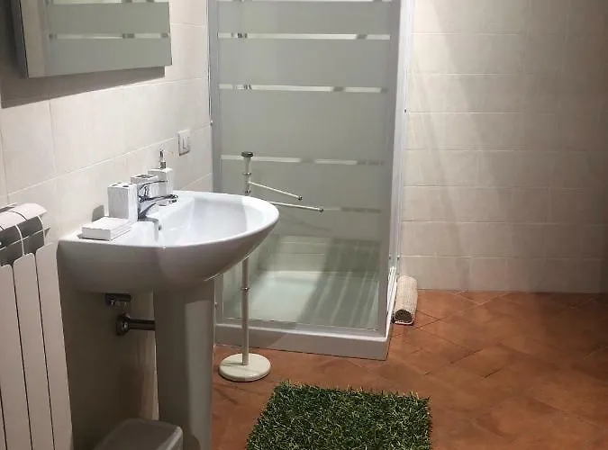 Via G Mameli 94 Apartment